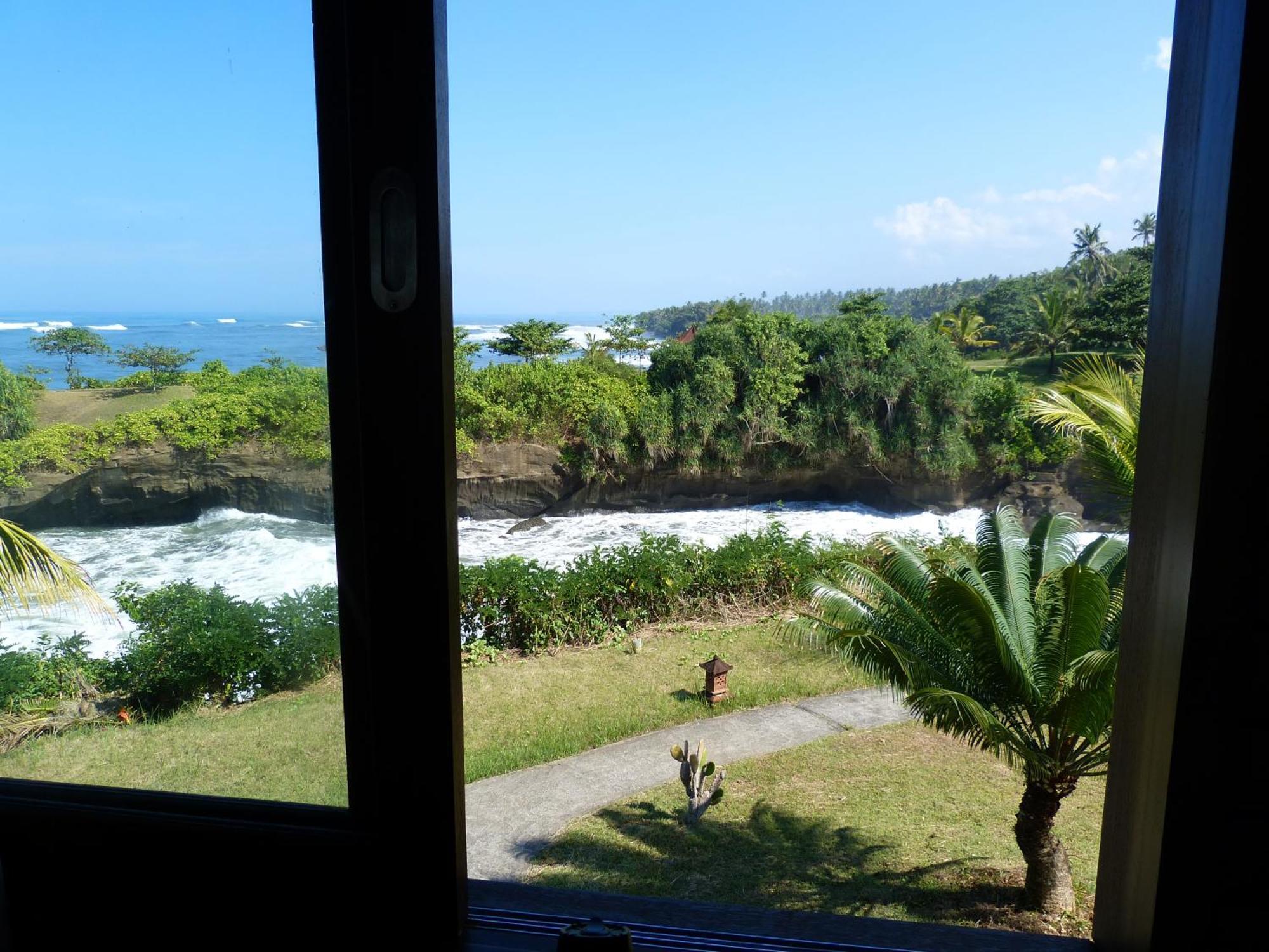 Gajah Mina Beach Resort Selemadeg  Exteriör bild