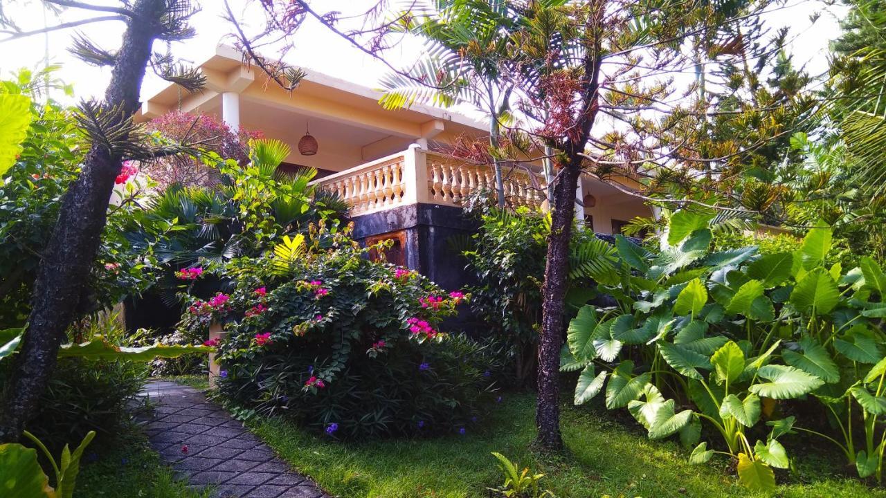 Gajah Mina Beach Resort Selemadeg  Exteriör bild